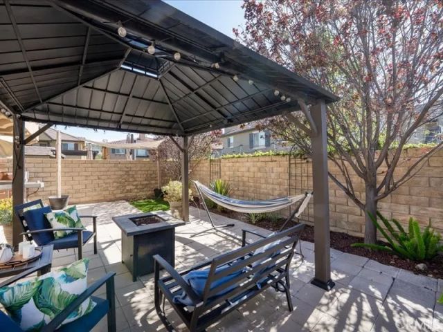 28355 Mirabelle Lane, Saugus, CA 91350