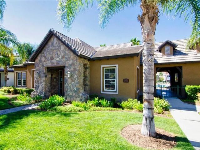 28355 Mirabelle Lane, Saugus, CA 91350
