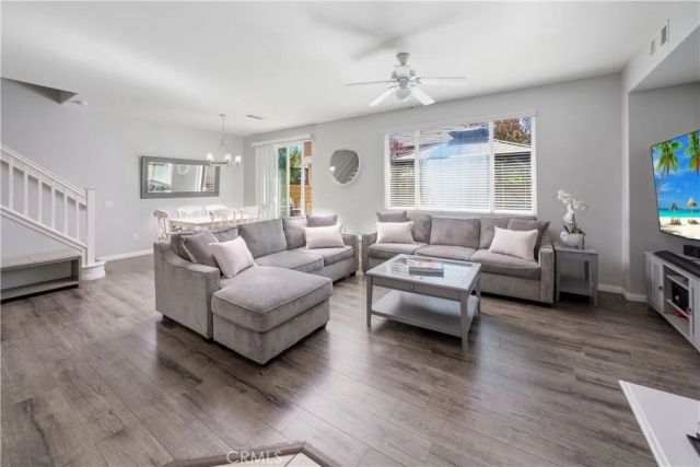 28355 Mirabelle Lane, Saugus, CA 91350