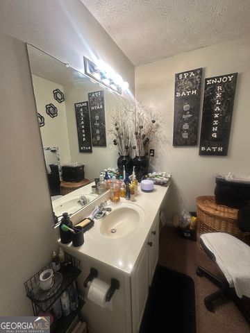 6605 Rebecca Lou Lane, Lithonia, GA 30058