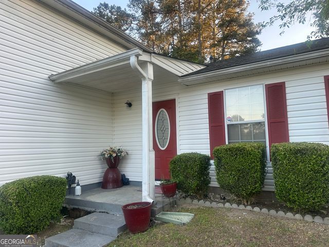 6605 Rebecca Lou Lane, Lithonia, GA 30058