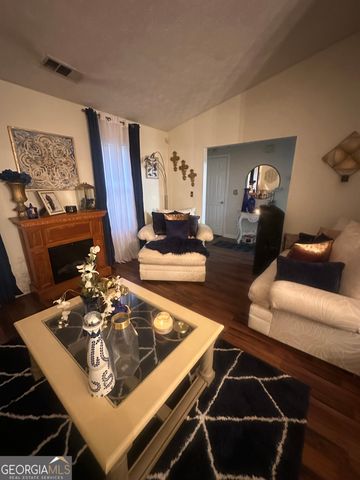 6605 Rebecca Lou Lane, Lithonia, GA 30058