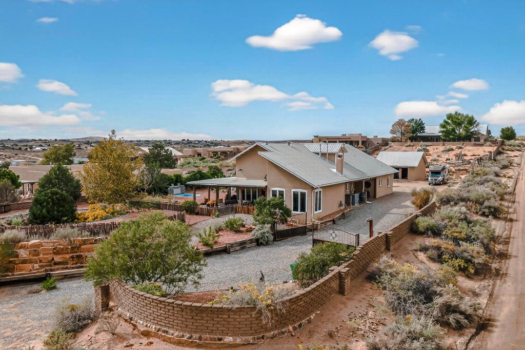 1925 Sonora Road NE, Rio Rancho, NM 87144