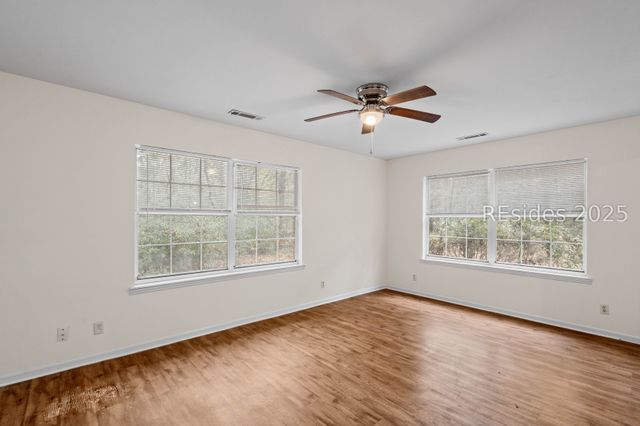 68 Cherokee Farms Rd, Beaufort, SC 29906