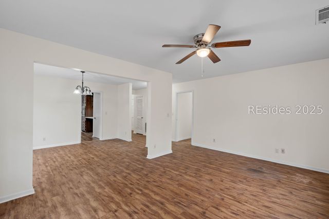 68 Cherokee Farms Rd, Beaufort, SC 29906