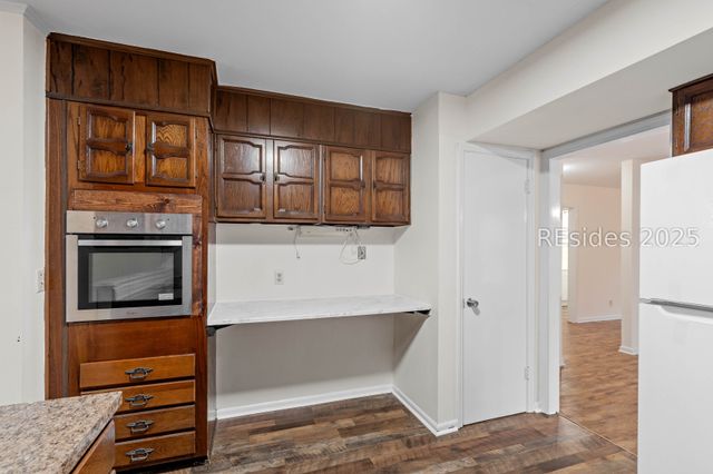 68 Cherokee Farms Rd, Beaufort, SC 29906