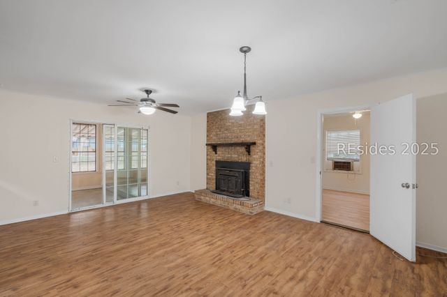 68 Cherokee Farms Rd, Beaufort, SC 29906