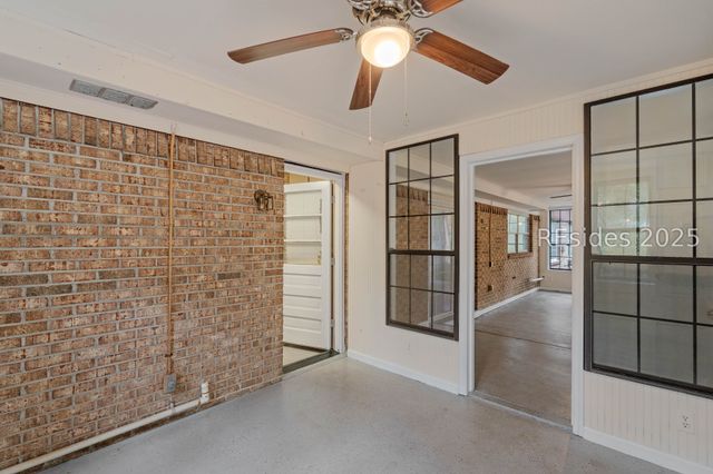 68 Cherokee Farms Rd, Beaufort, SC 29906