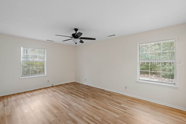 68 Cherokee Farms Rd, Beaufort, SC 29906