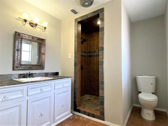 7312 Marlborough Drive W, Fort Worth, TX 76134