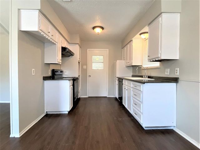 7312 Marlborough Drive W, Fort Worth, TX 76134