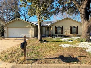 7312 Marlborough Drive W, Fort Worth, TX 76134