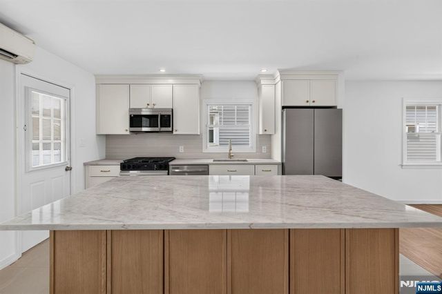470 Grace Avenue, Garfield, NJ 07026