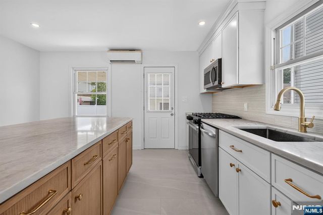 470 Grace Avenue, Garfield, NJ 07026