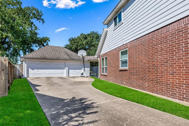 8030 Downington Court, Spring, TX 77379