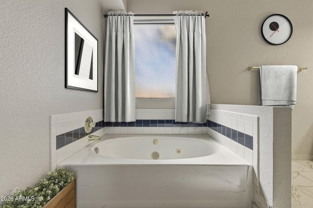 16223 S 38TH Place, Phoenix, AZ 85048