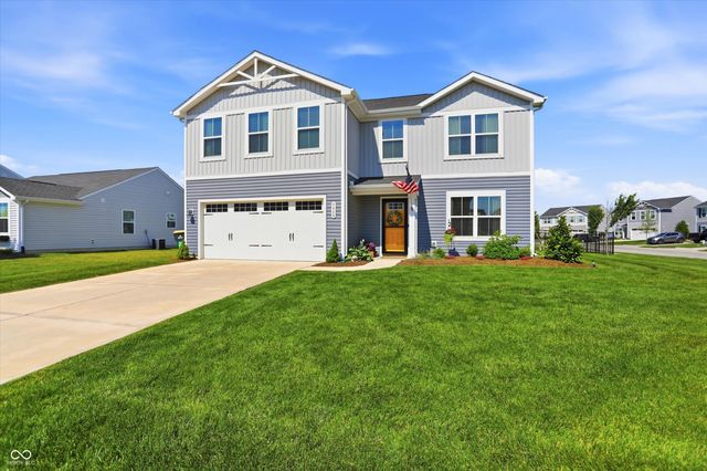 9860 Oakmont East Drive, Pendleton, IN 46064