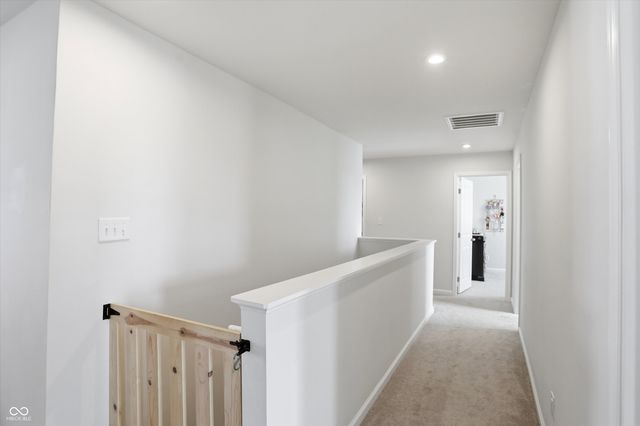9860 Oakmont East Drive, Pendleton, IN 46064