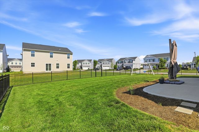 9860 Oakmont East Drive, Pendleton, IN 46064