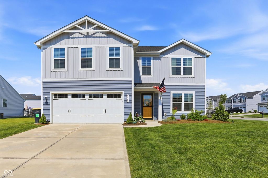 9860 Oakmont East Drive, Pendleton, IN 46064