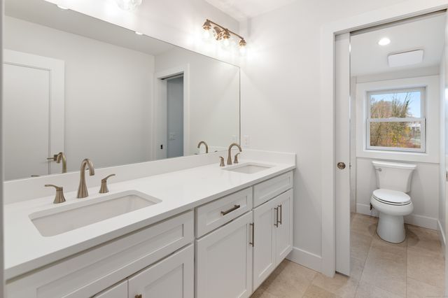 12 Walnut Ridge Court, Stamford, CT 06905