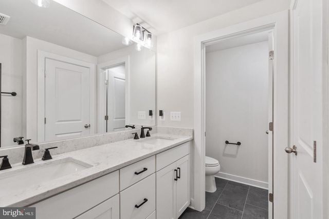 45176 DROWES TER, Sterling, VA 20166