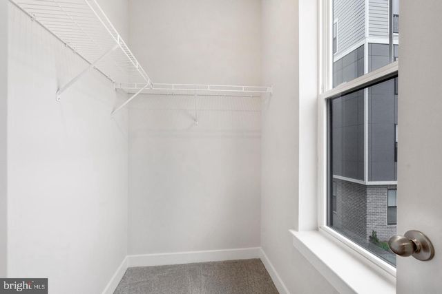 45176 DROWES TER, Sterling, VA 20166