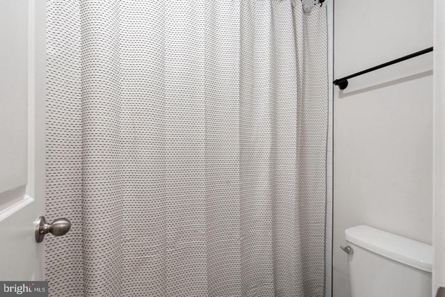 45176 DROWES TER, Sterling, VA 20166