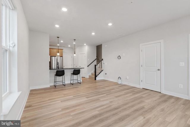 45176 DROWES TER, Sterling, VA 20166