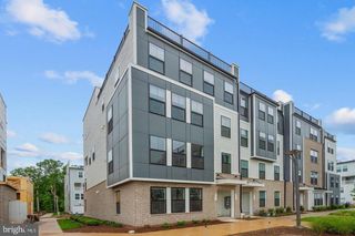 45176 DROWES TER, Sterling, VA 20166