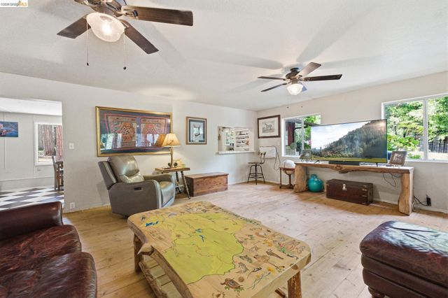 19979 Mountain Misery, Twain Harte, CA 95383