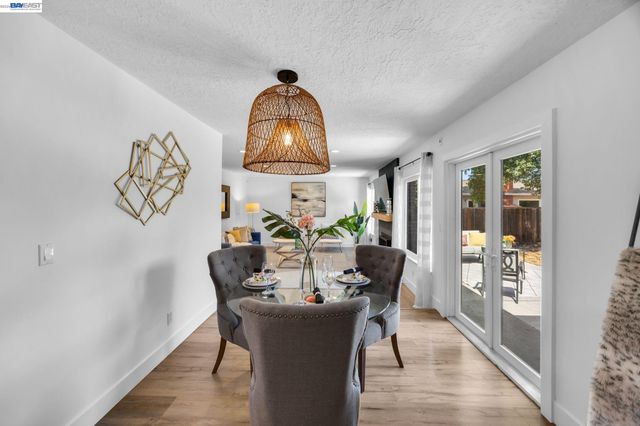 720 Leland Way, Livermore, CA 94550