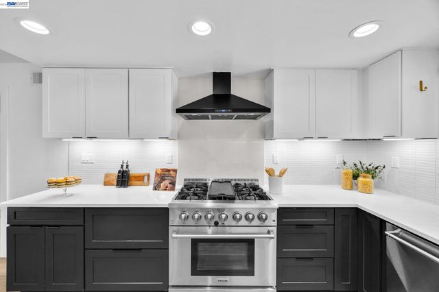 720 Leland Way, Livermore, CA 94550