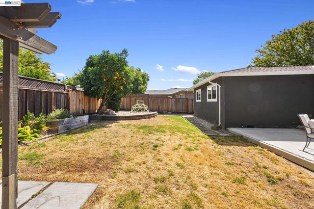 720 Leland Way, Livermore, CA 94550