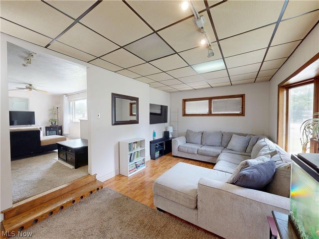 1078 Cherokee Trail, Willoughby, OH 44094