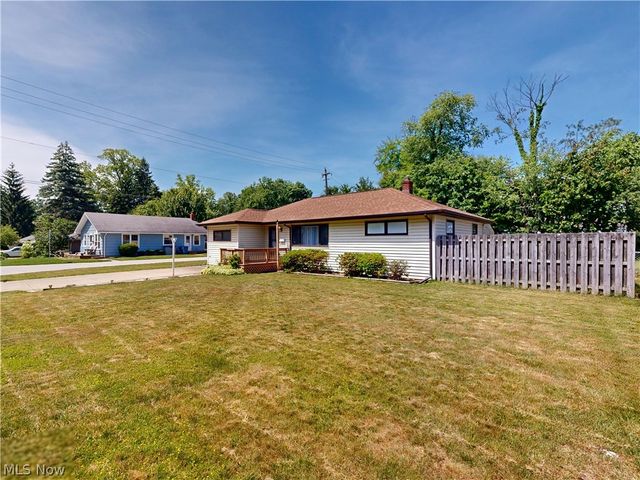 1078 Cherokee Trail, Willoughby, OH 44094