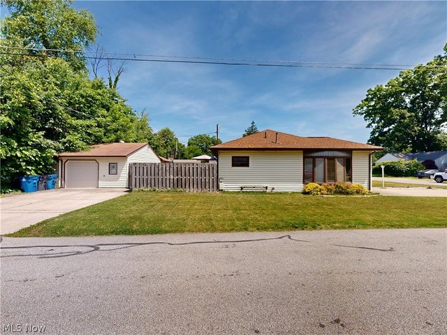 1078 Cherokee Trail, Willoughby, OH 44094