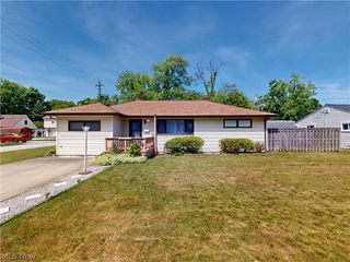 1078 Cherokee Trail, Willoughby, OH 44094