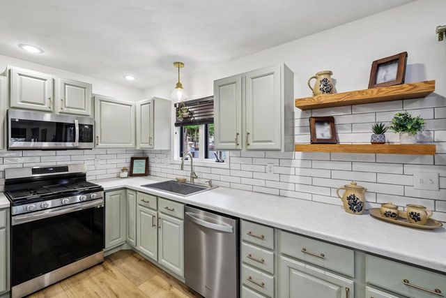 730 Meadow Lane, Reedsburg, WI 53959