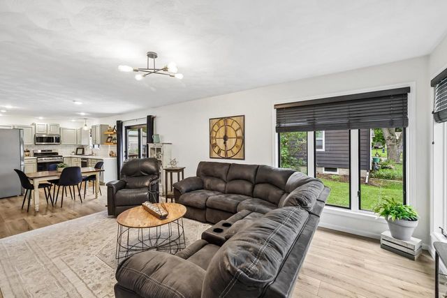 730 Meadow Lane, Reedsburg, WI 53959