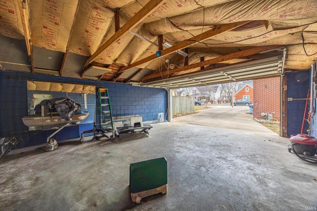 1609 N Jackson Street, Jasper, IN 47546