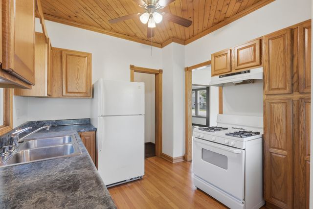 1536 35th Street, Rock Island, IL 61201