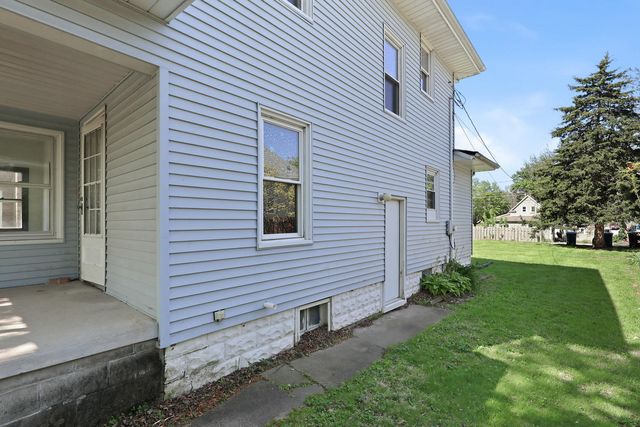 1536 35th Street, Rock Island, IL 61201