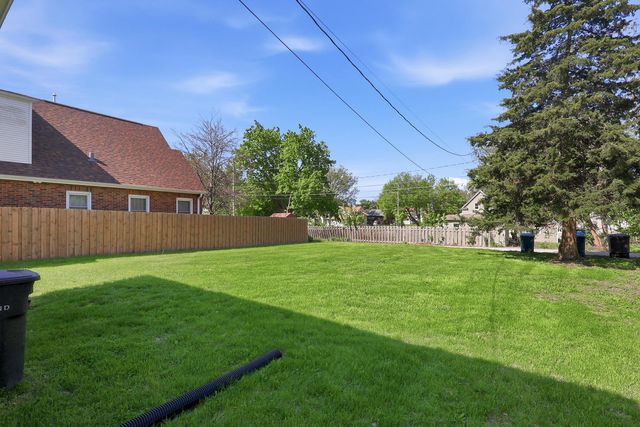 1536 35th Street, Rock Island, IL 61201