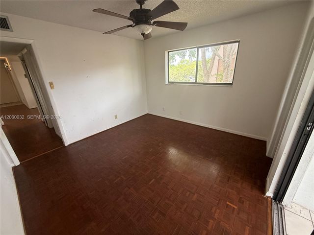 7370 Ashmont Cir 301, Tamarac, FL 33321
