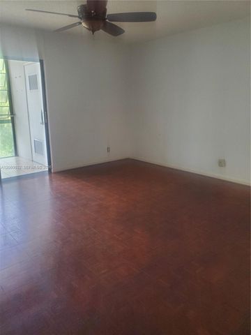 7370 Ashmont Cir 301, Tamarac, FL 33321