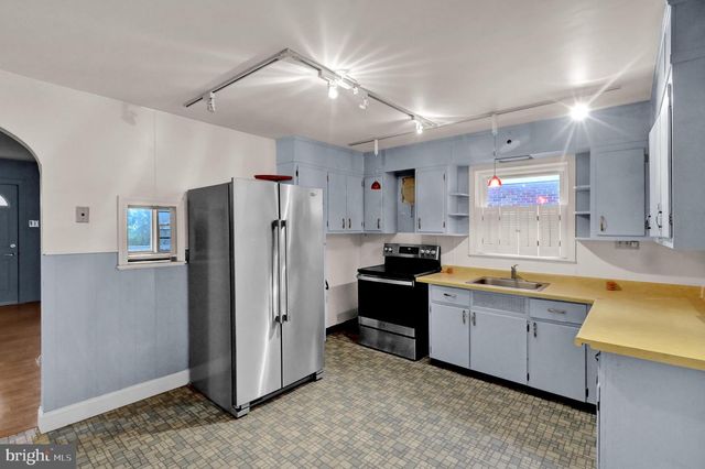 107 GIBRALTAR RD, Reading, PA 19606