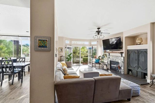 2763 Canyon Oak Place, Escondido, CA 92029