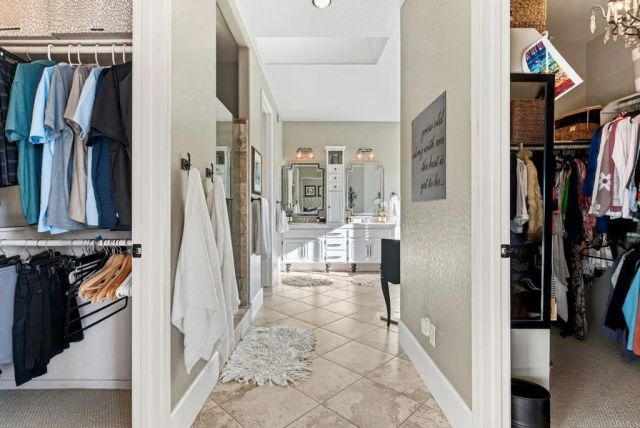 2763 Canyon Oak Place, Escondido, CA 92029