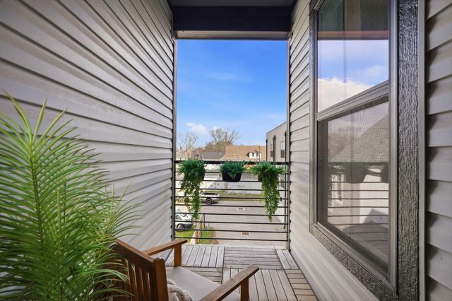 160 Wilson Avenue, Columbus, OH 43205